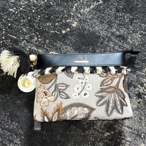 SPARTINA 449 wristlet